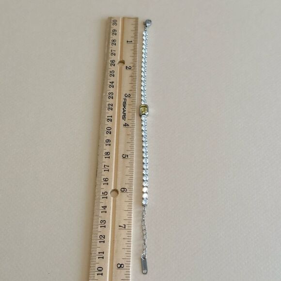 Elegant Silver and Gold Bracelet N1484 - Picture 4 of 4